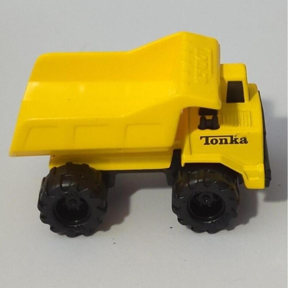 Tonka Dump Truck‎ 2003 Vintage Construction Vehicle